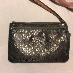 guess wallet